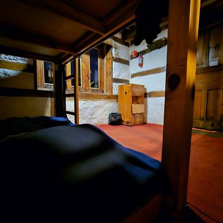 Parvatis Lap Luxury Hostel & Camps Kasol Exterior foto